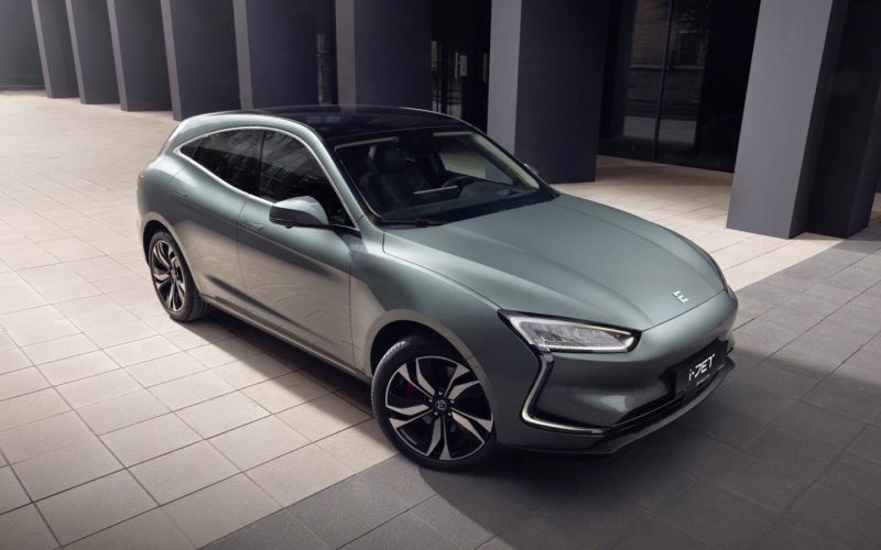 Evolute назвал цены на новый кроссовер i-Jet. Его производят под Липецком