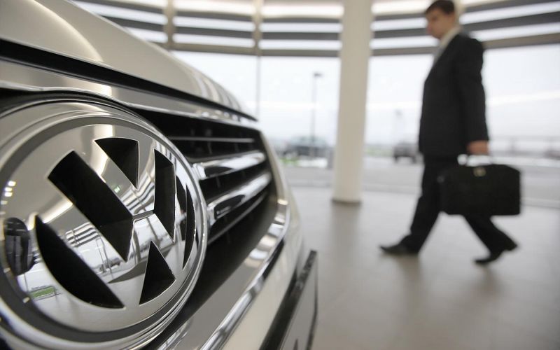 
            &laquo;Нет шансов на возобновление производства машин в России&raquo;. Как уйдет VW
        