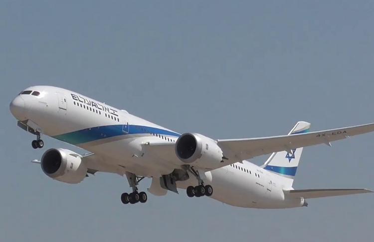 Пассажир бизнес-класса подал в суд на авиакомпанию после рейса в Нью-Йорк