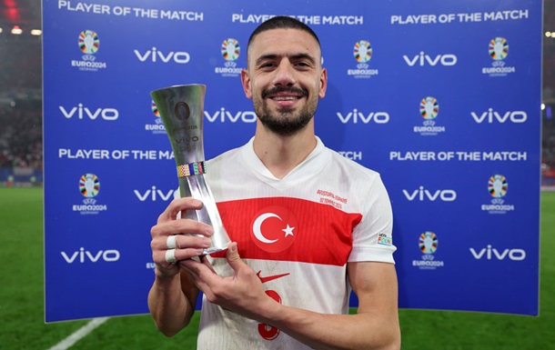 Турецкий игрок отпраздновал гол жестом нацистов