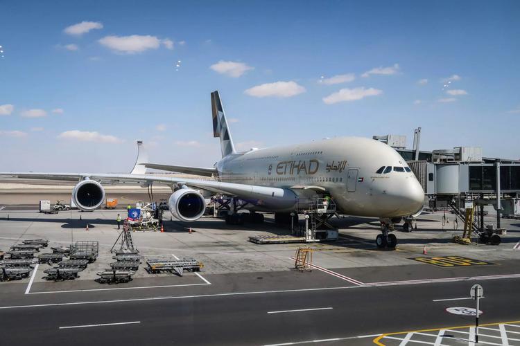 Зачем Etihad Airways возобновила тренировки экипажей A380?